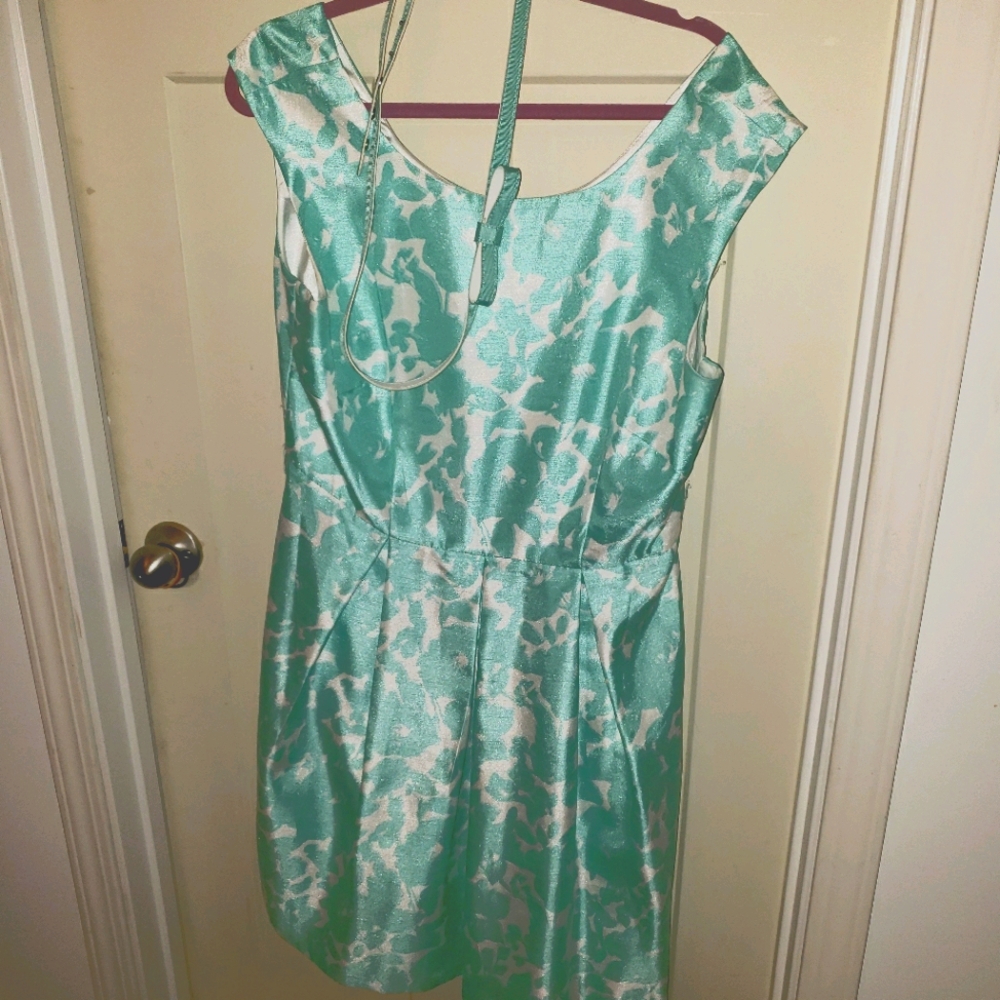 Springtime Dress to Wear to a Wedding